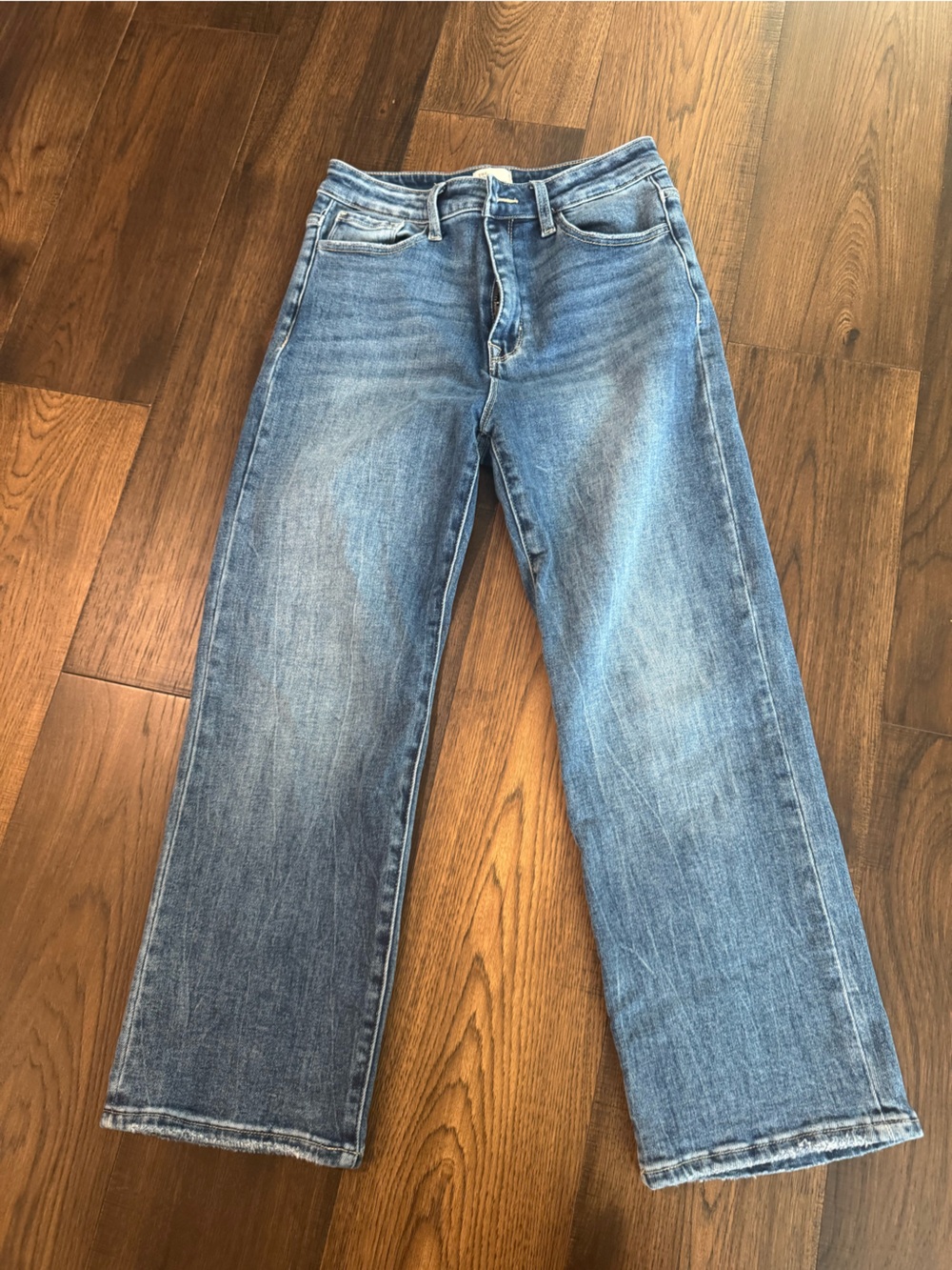 High-Rise Wide-Leg Women's Jeans in Medium Blue Wash